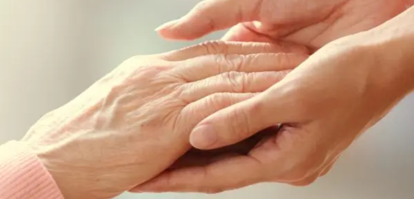 Are Nursing Homes Required to Report Falls?